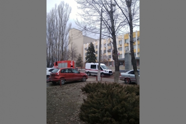 В Волгограде эвакуировали пять судов из-за сообщения о минировании