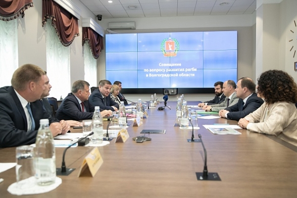 Губернатор Андрей Бочаров дал поручения по развитию регби в регионе