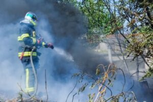 При пожаре на даче в Волгограде погибли три человека