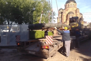 В Волгограде отремонтируют бронзовый венок у братской могилы