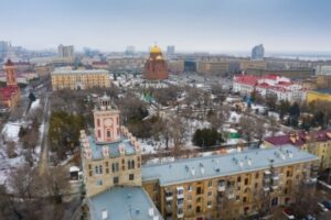 В центре Волгограда на улице Чуйкова создают новое экопространство