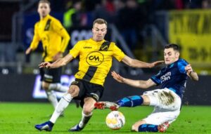 Потеряли очко: «Витесс» Леонида Слуцкого уступил аутсайдеру голландского первенства