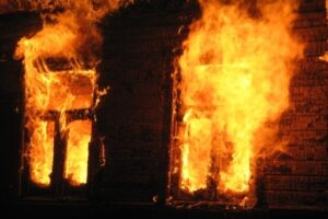 В Старополтавском районе 69-летняя женщина погибла из-за печи