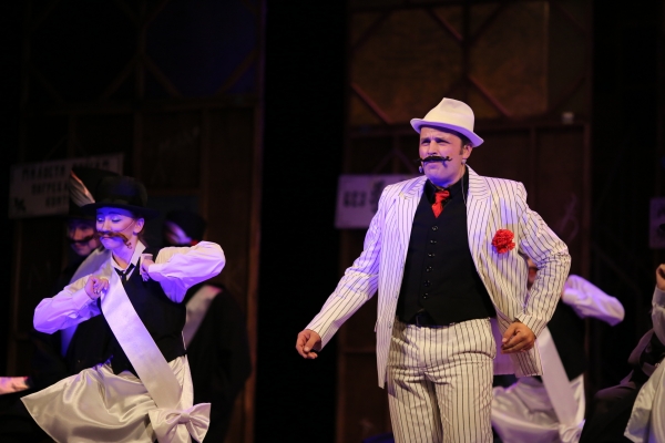 В волгоградском театре «воскрес» Остап Бендер