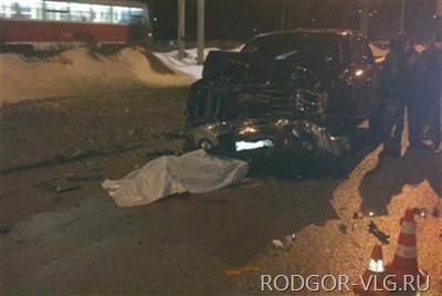 В Волгограде пешеход погиб между двумя автомобилями