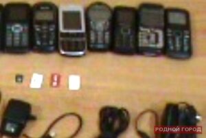 В Волжском бывший зэк пытался перекинуть в колонию телефоны