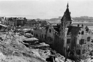 В центре Волгограда находится «закопанный» замок Миллера