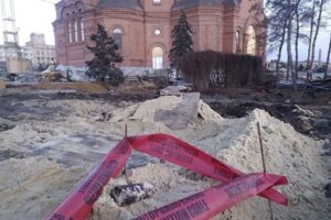 У строящегося храма в центре Волгограда обнаружили военный снаряд
