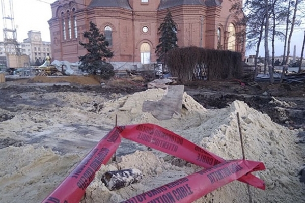 У строящегося храма в центре Волгограда обнаружили военный снаряд