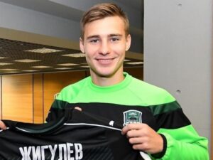 Волгоградский «Ротор» может арендовать Илью Жигулева