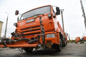 В Волгограде ежедневно дезинфицируют дороги