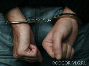 Избивший до полусмерти полуторагодовалого пасынка волжанин задержан полицией