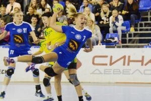 Волгоградское «Динамо» проиграло «Кубани» и судьям