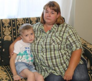 8-летний Стас с редким неизлечимым диагнозом нуждается в помощи