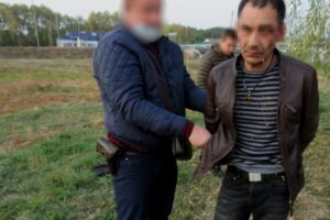 Нетрезвого урюпинца арестовали за вооруженное нападение на таксиста