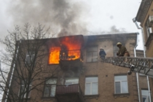 В Волгограде из-за пожара в девятиэтажке эвакуировали 5 человек