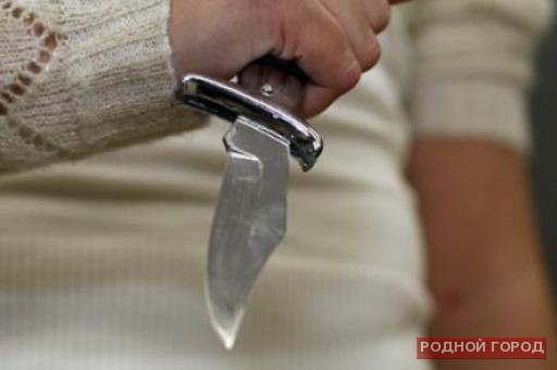 Полиция задержала двух волгоградок, напавших на бывших мужей с ножами