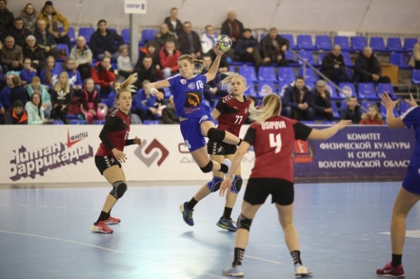Волгоградское «Динамо» уступило в Звенигороде «Звезде»