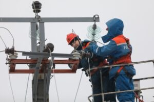 Электрики устранили аварию, способную оставить без света 14 тысяч человек