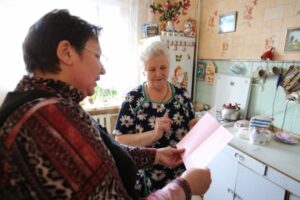 2,6 тысячи жителей Волгоградской области получили соцуслуги на дому