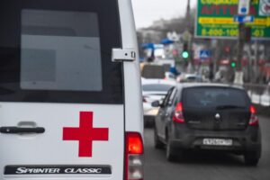 В Волгограде водитель иномарки сбил 41-летнего мужчину и скрылся
