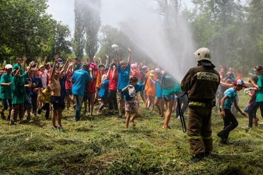 В детском лагере имени Гули Королёвой  из-за пожара эвакуировали детей
