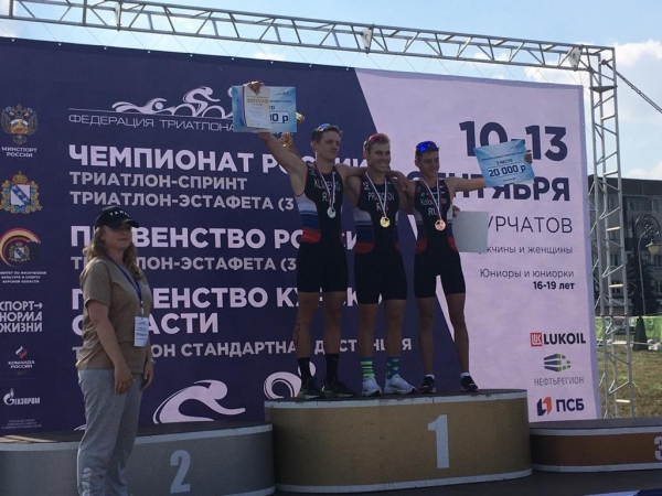 Волгоградские триатлонисты взяли медали чемпионата страны