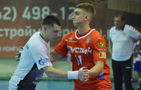 Волгоградский «Каустик» одержал первую победу в сезоне