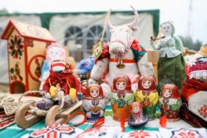 Мастера из Волгограда прошли отбор на окружной конкурс сувениров
