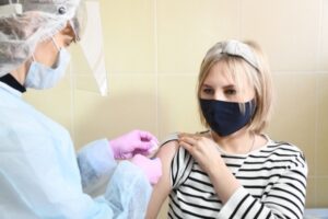 Волгоградские журналисты приняли участие в вакцинации от коронавируса