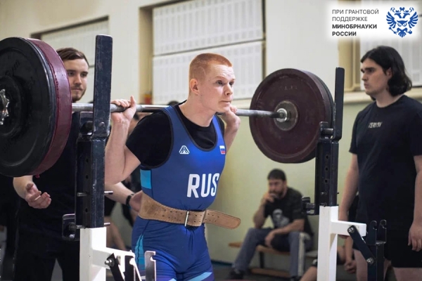 ВолГАУ проведет городской межвузовский студенческий турнир по пауэрлифтингу