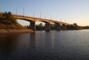 В Камышине найдено тело прыгнувшего с Бородинского моста парня