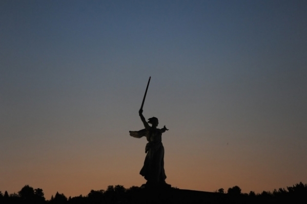 В Волгограде проверят надежность монумента «Родина-мать зовет!»