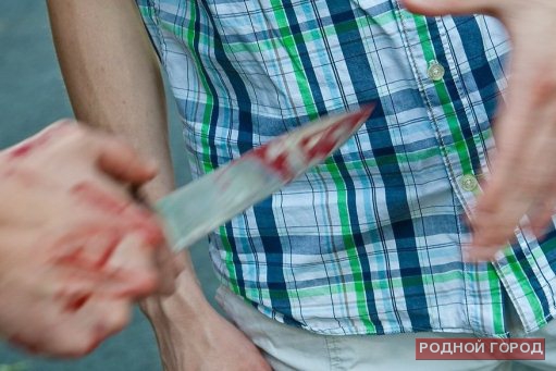 47-летний механизатор порезал 17-летнего сына под Волгоградом