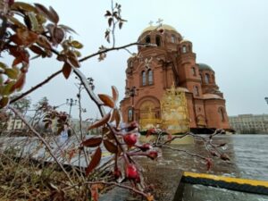 В Волгограде увековечат имена воссоздателей Александро-Невского собора