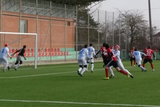 «Ротор-Волгоград» одержал победу на сборе в Крымске