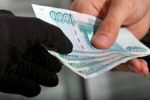Двух вымогателей 22 и 23 лет задержали в Волжском