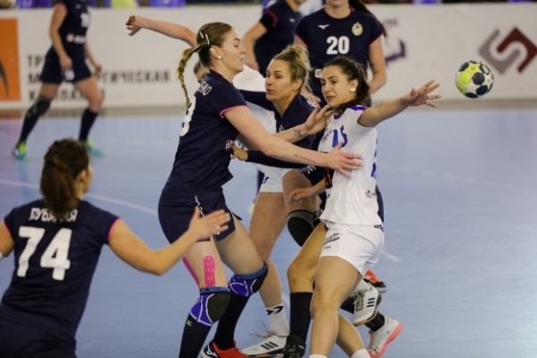 Волгоградские гандболистки уступили ЦСКА