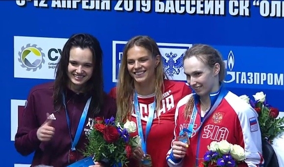 Волгоградки взяли медали чемпионата России по плаванию