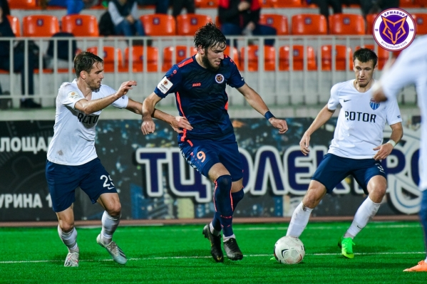 «Ротор» заинтересовался главным бомбардиром «Армавира»