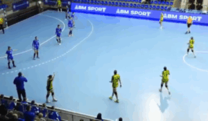 Гандболистки из Волгограда в упорной борьбе на выезде уступили «Кубани»