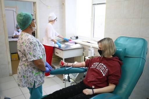 12 тысяч волгоградцев стали почетными донорами России