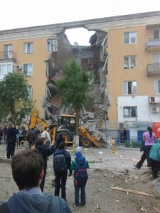 В Волгограде взорвался четырехэтажный дом — ФОТО