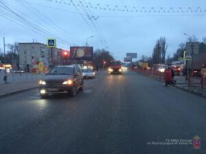 Merсedes-Benz сбил подростка в Волгограде