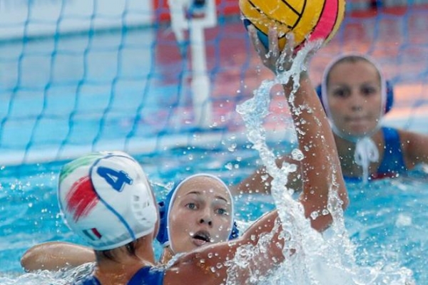 Российские ватерполистки заняли пятое место на чемпионате Европы