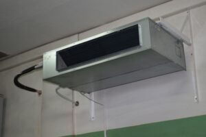 В цехах «Красного Октября» устанавливают сплит-системы