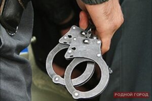 22-летнюю девушку 3 месяца насиловали 6 приятелей под Волгоградом