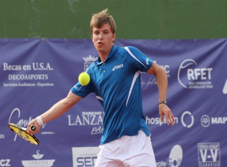 Алексей Ватутин вышел в четвертьфинал турнира в Тампере