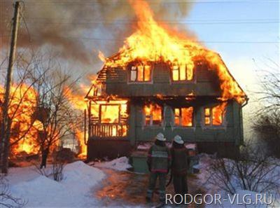 В Волгограде мужчина погиб при пожаре на даче