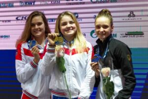 Волгоградские пловцы завоевали две награды на «Кубке Владимира Сальникова»